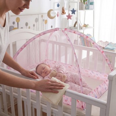 Moustiquaire lit bébé 